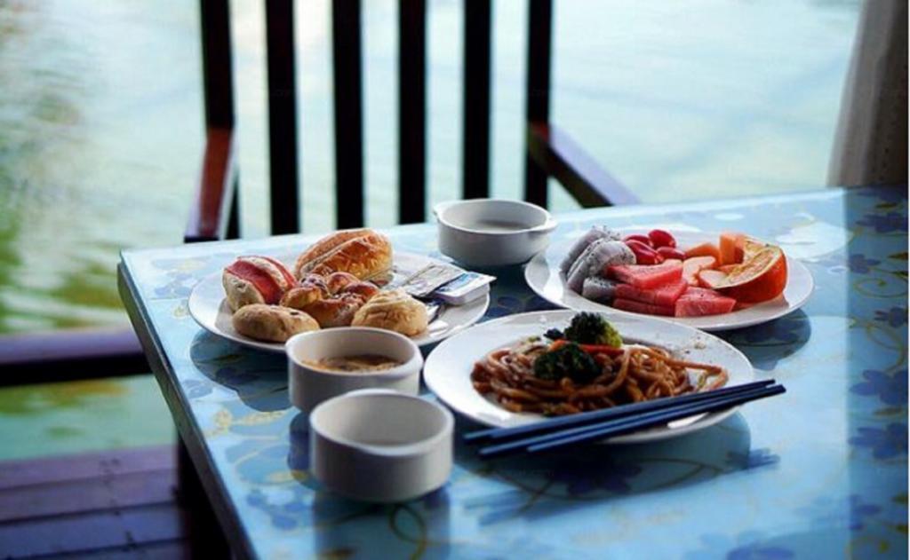 Marina Spa Hotel Саня Екстериор снимка